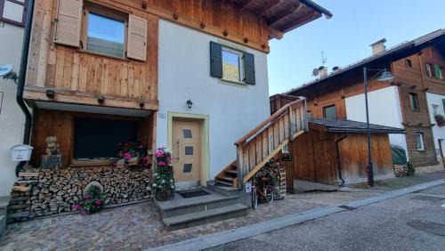 Campitello di Fassa Apartment | Alex