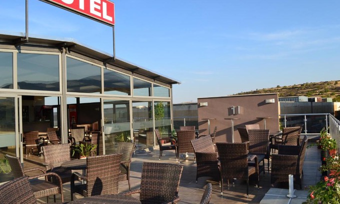 Lyaskovo Hotel | Alexander Hotel