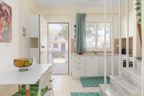 Flogita Villa | Alexandra's Maisonette.