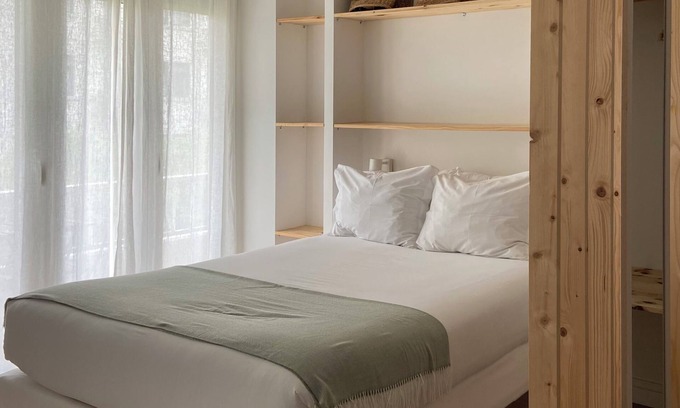 Sao Sebastiao da Pedreira Apartment | Alfama - Elegant & Cozy Studio in the heart of Lisbon