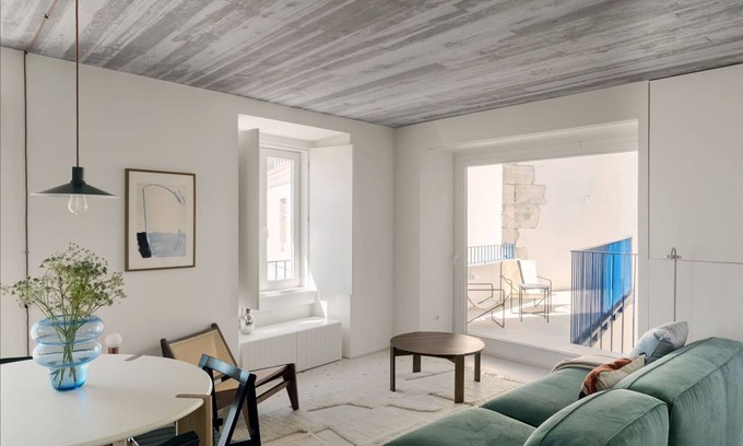 Santa Maria Maior Apartment | Alfama Modern Flats | 3-A by LovelyStay