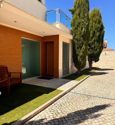 Alfarim House | Alfarim House - close to Meco beach and Sesimbra