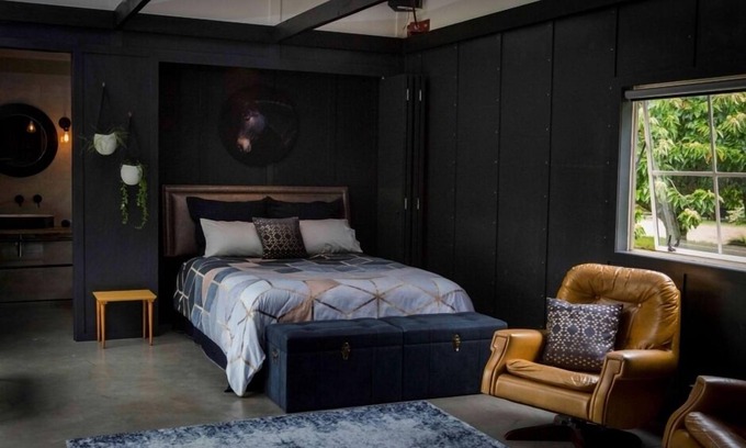 Auckland House | Alfriston Stables - Urban loft styled studio