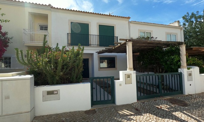 Pera Ski Chalet | Algarve, 4 Bedrooms Independent House, Pêra