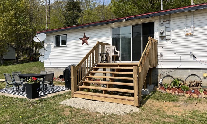 Algonquin Highlands Cottage | Algonquin Highland 5 bedroom cottage