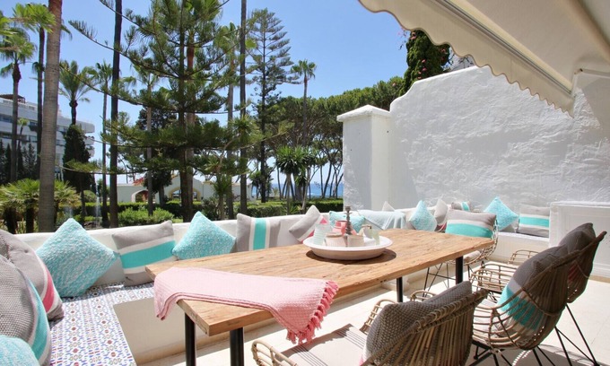 Golden Mile Apartment | Alhambra Del Mar Apartment
