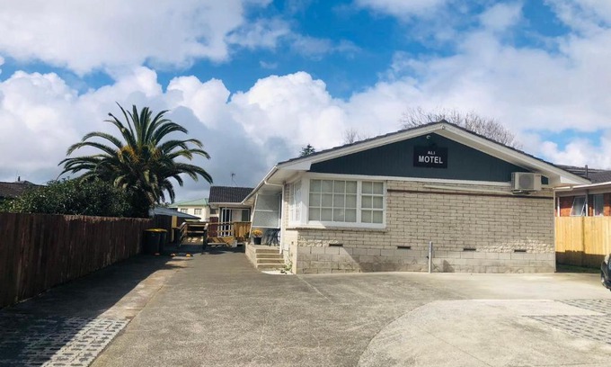 Auckland Villa | Ali Motel