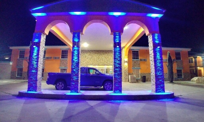 Pecos Hotel | Alien Residence Inn