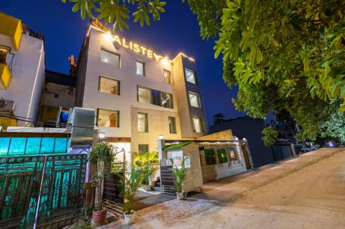 Sushant Lok Hotel | Aliste Millennium Huda City Centre
