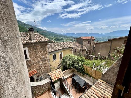 San Donato Val Di Comino House | All'orologio 2 Camere, Barbecue, Terrazza, Vista