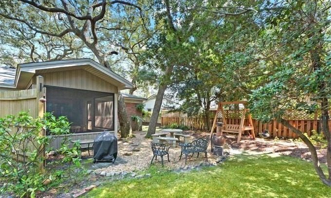 Jekyll Island House | All Wright : 2 BR, 1 BA in Jekyll Island, Sleeps 4