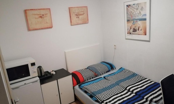 Amsterdam East Bed & Breakfast | All you need, a comfy place
