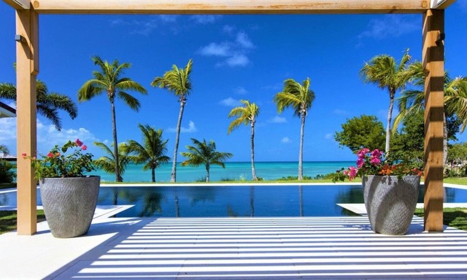 Long Island Villa | Allamanda - Beach Front - 4 Bedrooms