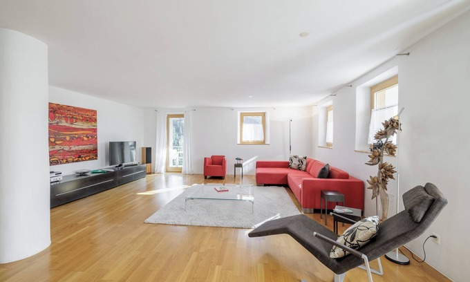 Engadin Scoul Apartment | Allegra and welcome to the Chasa Anna vacation apartment