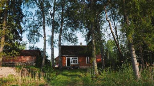 Pohja-Sakala Parish House | Allika-Löövi Sauna Cabin