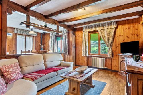 Nus Apartment | Alloggio Chez Favre