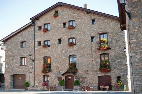 Pujal House | Allotjament Rural Ca L'Anton