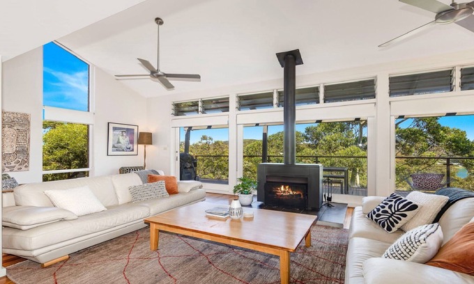 Killcare Heights House | 'Allure' by Acom Holidays