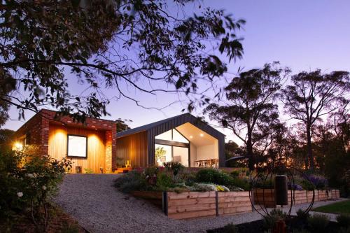 Hepburn Springs House | Allure - Hepburn Springs Luxury