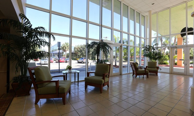 Cypress Lake Hotel | Allure Suites