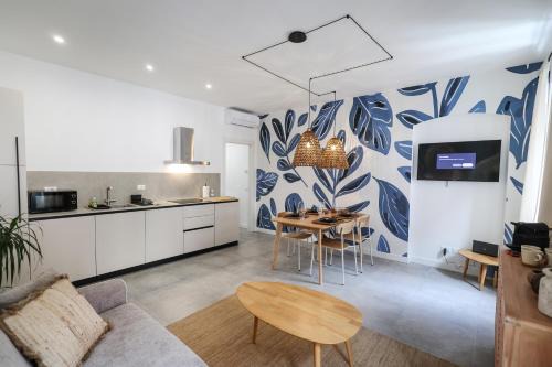 Ventimiglia Apartment | Alma Home Experience