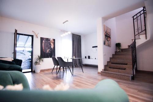 Bucov Villa | Alma Villas