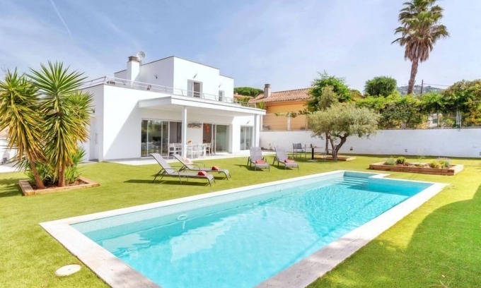 Santa Cristina de Aro House | Almendro by Interhome