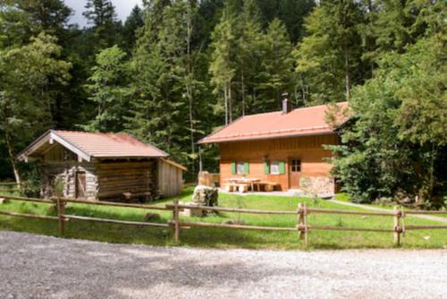 Rottach-Egern Apartment | Almhaus Webermohof