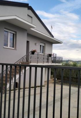 Fonte Umano-San Martino Alta Bed & Breakfast | Almond b&b