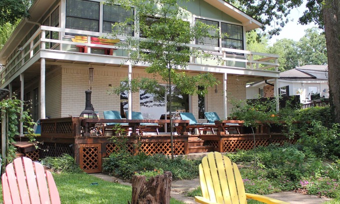 Gun Barrel City House | Almost Seaside - Waterfront Paradise On Cedar Creek Lake!
