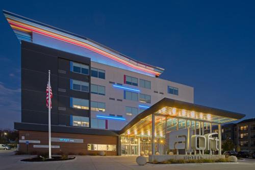 South Central Omaha Hotel | Aloft Omaha Aksarben Village