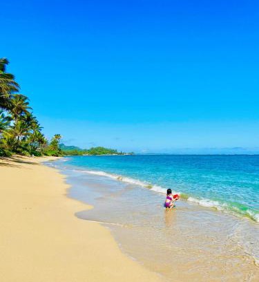 Punaluu Apartment | Aloha Beach Retreat, Ocean Front With AC