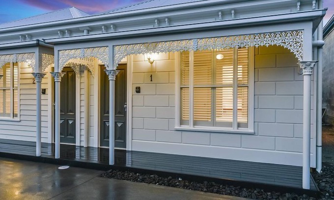 Mount Gambier Apartment | Aloha Luxury Central Apartment 1