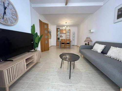 Aduanas Apartment | Alojamiento familiar en Jávea con terraza privada