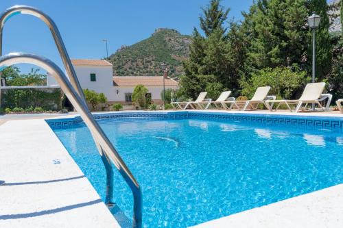 Alora House | Alojamiento Rural el Viso