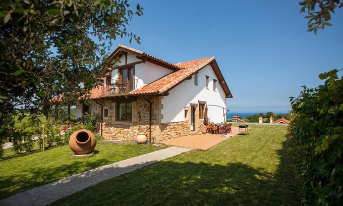 San Vicente de la Barquera House | Alojamiento Turístico El Castro