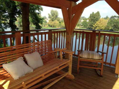Bergerac House | Along The River
