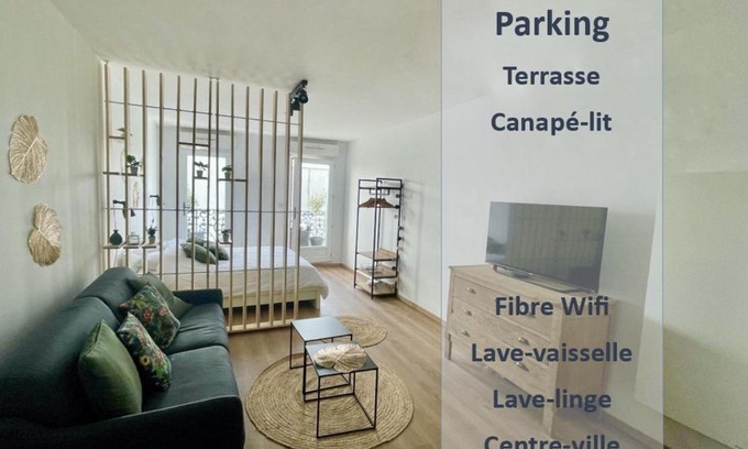 Chartres Apartment | ALP Chartres - Grand studio avec terrasse et parking