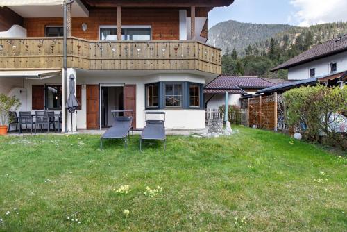 Garmisch-Partenkirchen Apartment | Alpblick Apartment - Dreitorspitze