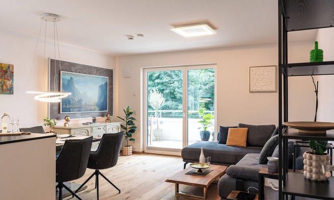 Kolbermoor Apartment | Alpdeluxe Suite - Smart Home BBQ waterbed