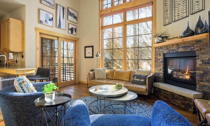 Downtown Steamboat Springs House | Alpen Glow Row House 5 | Air Conditioning | Downtown Steamboat