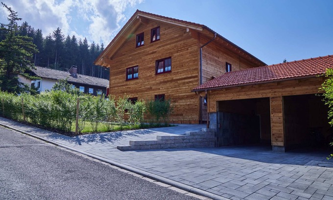 Bad Kohlgrub House | AlpenChalet Kargl 2, modern vacation home on the Hörnle