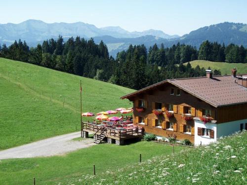 Alberschwende Hotel | Alpengasthof Brüggele