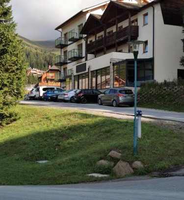 Lachtal Hotel | Alpengasthof Tanzstatt