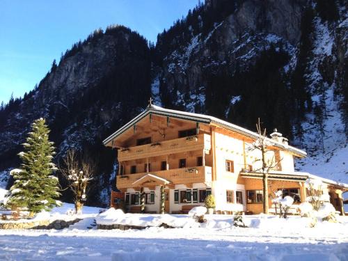 Mayrhofen House | Alpenhaus Lacknerbrunn