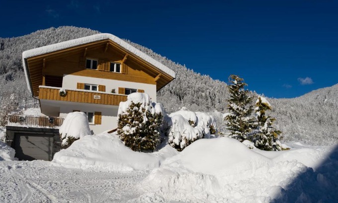 Brand Apartment | Alpila Brand