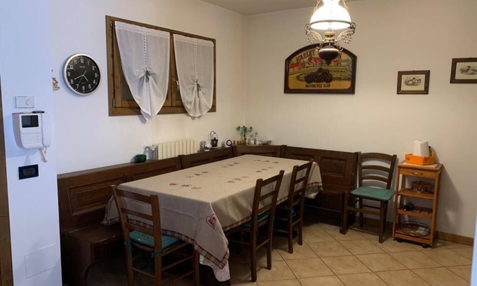 Valdisotto Apartment | Alpine apartment with a view of the mountain with the Olympic slopes of Bormio