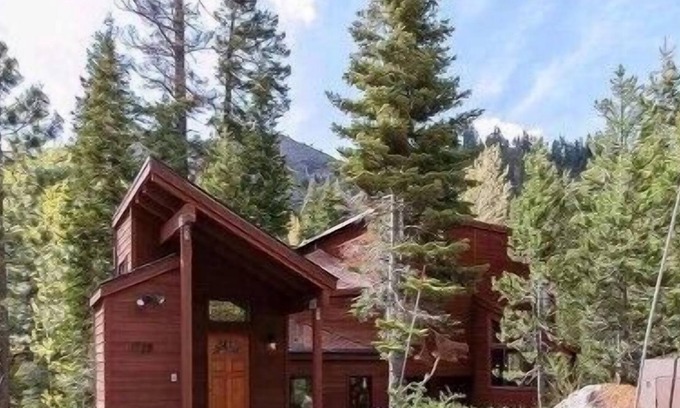 Alpine Meadows House | Alpine Getaway - N. Lake Tahoe, Dog Friendly, Hot Tub, Mountain Views