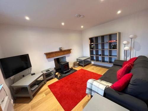 Invergarry House | Alt-Na-Slat Cottage