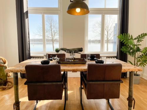 Schleswig Apartment | Altbauwohnung mit Schleiblick - Erster Stock